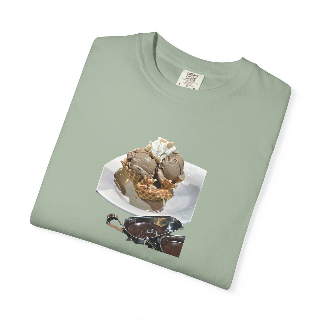 macadamia nut ice cream!   T-Shirt —