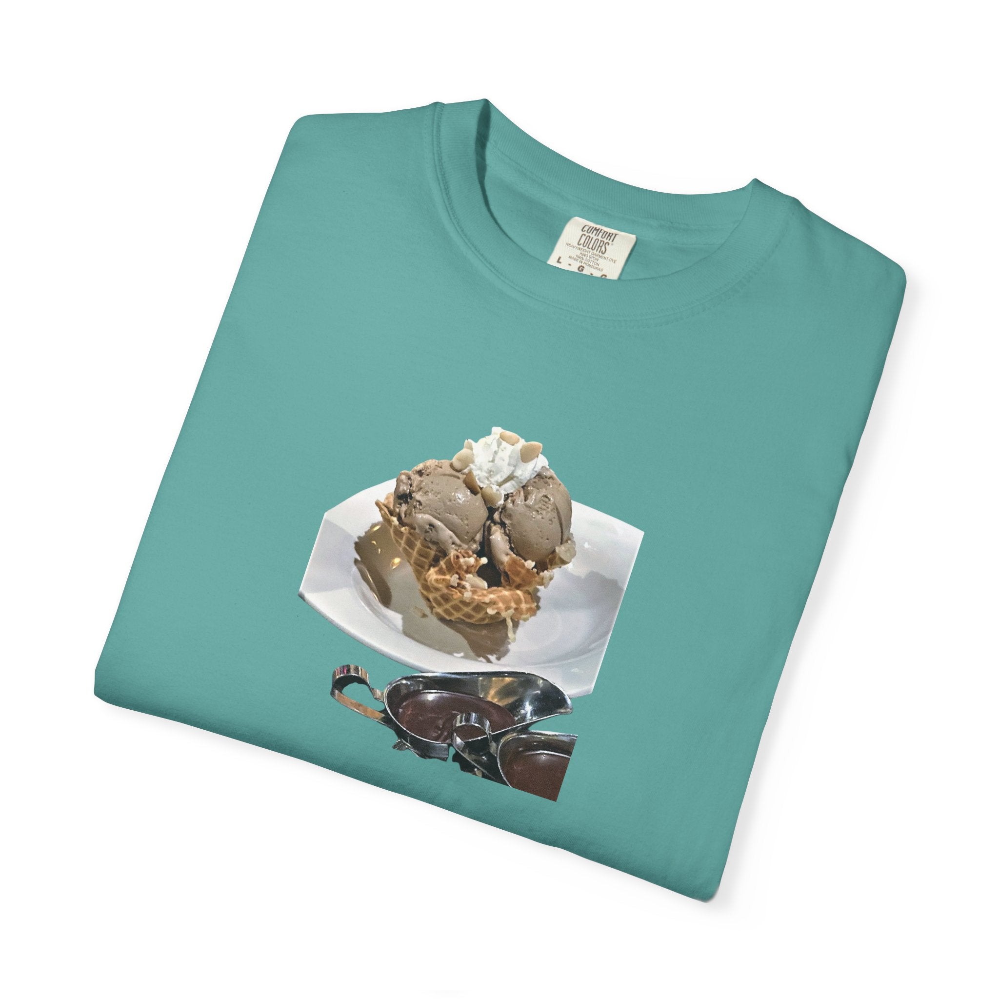 macadamia nut ice cream!   T-Shirt —