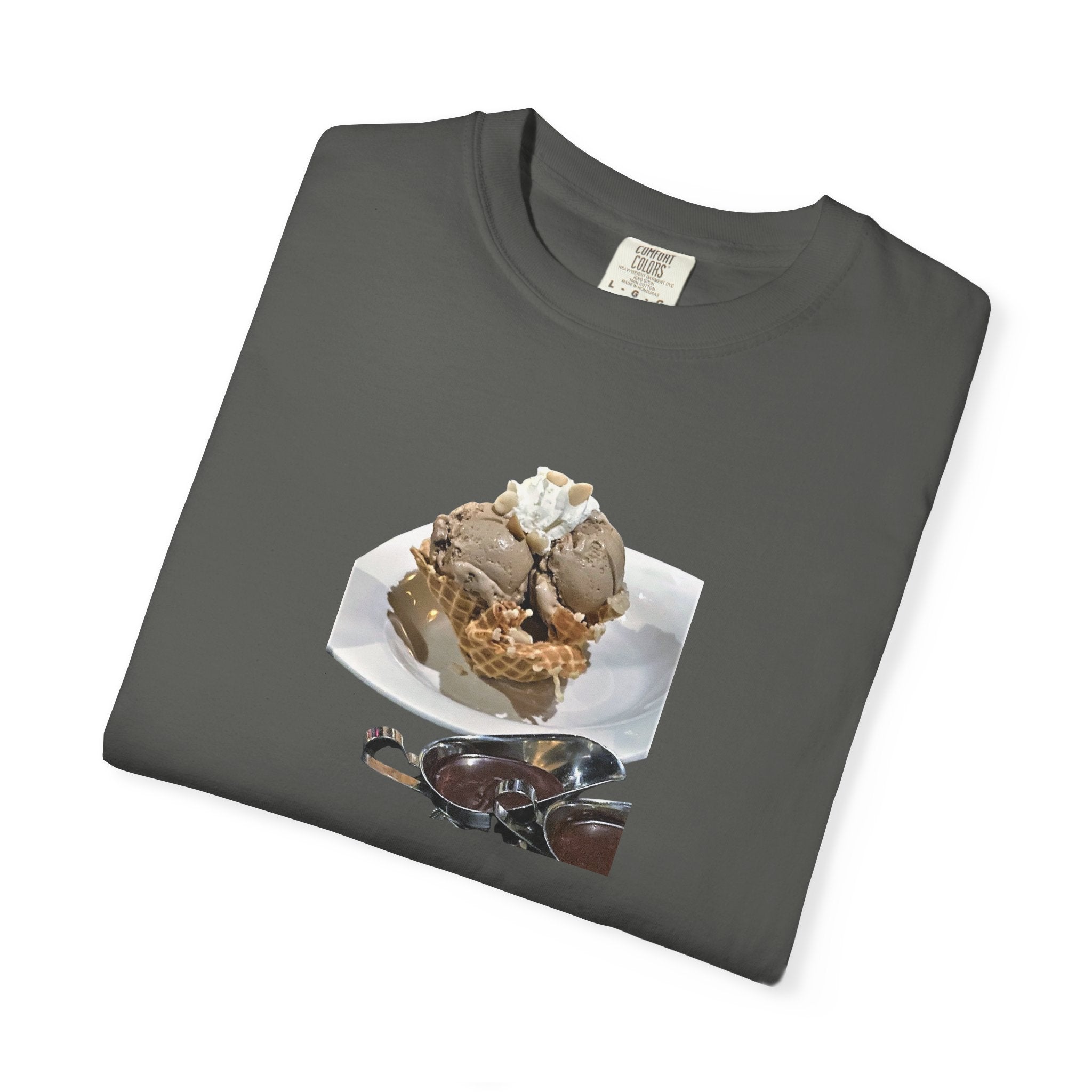 macadamia nut ice cream!   T-Shirt —